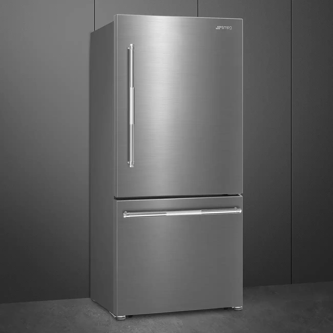 Bottom-Mount Refrigerator (16 cu ft, 30", Freestanding) - Stainless Steel